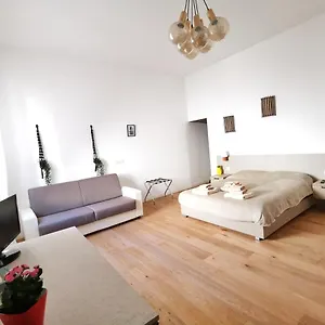 Affittacamere Casa Del Sole, Napoli